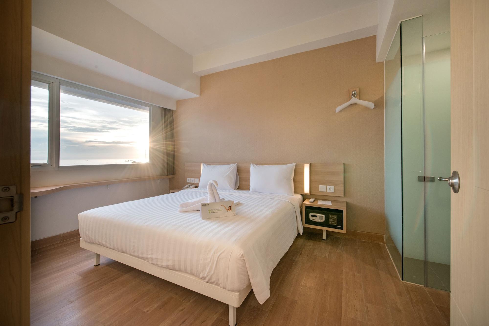 Whiz Prime Hotel Hasanuddin Makassar Eksteriør bilde