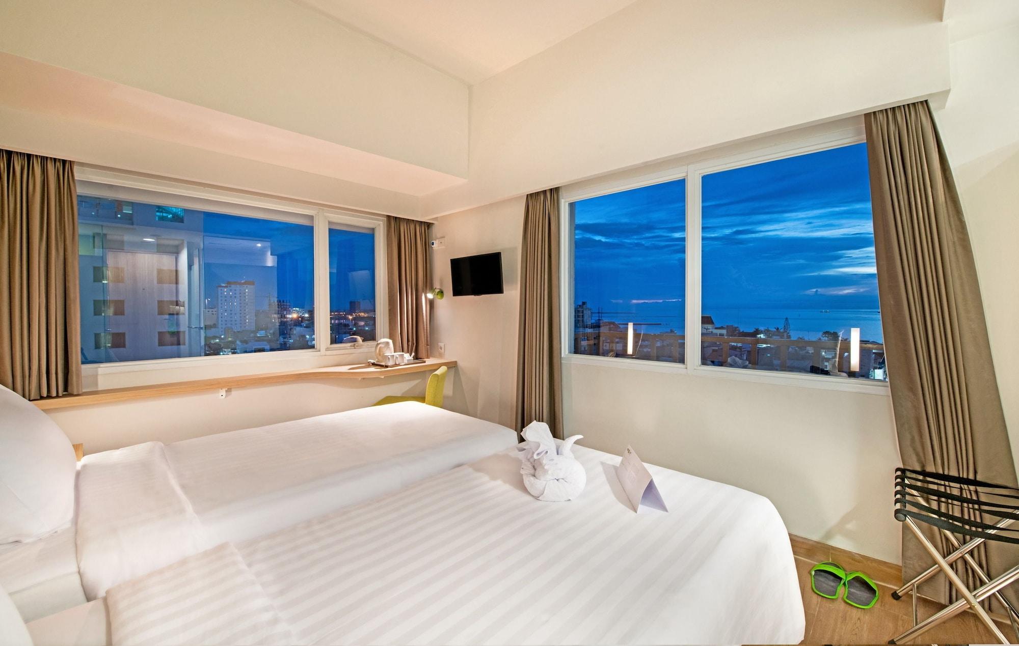 Whiz Prime Hotel Hasanuddin Makassar Eksteriør bilde